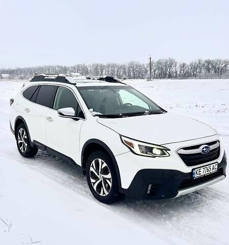 Білий Субару Аутбек, об'ємом двигуна 2.39 л та пробігом 126 тис. км за 24500 $, фото 1 на Automoto.ua