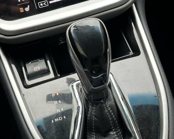 Білий Субару Аутбек, об'ємом двигуна 2.5 л та пробігом 40 тис. км за 21900 $, фото 25 на Automoto.ua