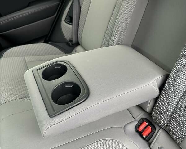 Білий Субару Аутбек, об'ємом двигуна 2.5 л та пробігом 40 тис. км за 21900 $, фото 21 на Automoto.ua