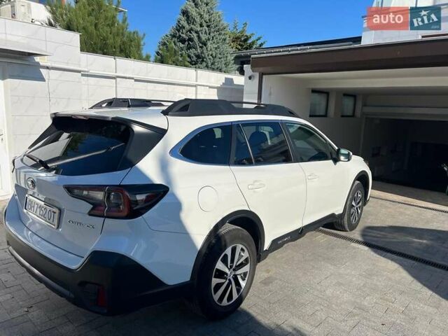 Субару Аутбек 2020 у Одесі на Automoto.ua Білий Субару Аутбек, об'ємом двигуна 2.5 л та пробігом 119 тис. км за 28300 $, фото 3 на Automoto.ua