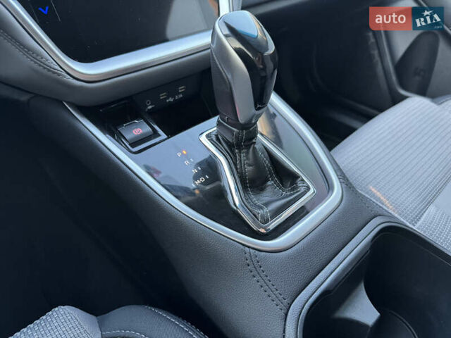 Білий Субару Аутбек, об'ємом двигуна 2.5 л та пробігом 40 тис. км за 19900 $, фото 16 на Automoto.ua