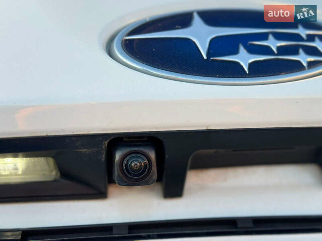Білий Субару Аутбек, об'ємом двигуна 2.5 л та пробігом 40 тис. км за 21000 $, фото 22 на Automoto.ua