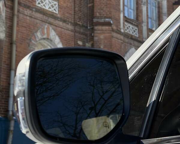 Білий Субару Аутбек, об'ємом двигуна 2.5 л та пробігом 40 тис. км за 20900 $, фото 7 на Automoto.ua