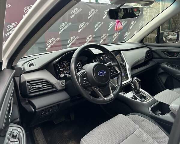Білий Субару Аутбек, об'ємом двигуна 2.5 л та пробігом 40 тис. км за 21900 $, фото 30 на Automoto.ua