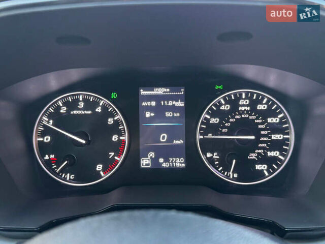 Білий Субару Аутбек, об'ємом двигуна 2.5 л та пробігом 40 тис. км за 21000 $, фото 14 на Automoto.ua