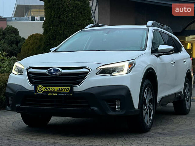 Белый Субару Аутбек, объемом двигателя 2.39 л и пробегом 88 тыс. км за 32900 $, фото 2 на Automoto.ua