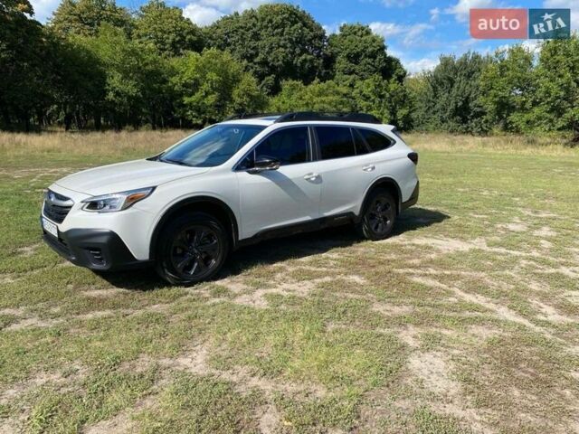 Белый Субару Аутбек, объемом двигателя 2.39 л и пробегом 36 тыс. км за 23300 $, фото 13 на Automoto.ua
