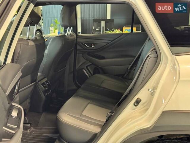 Белый Субару Аутбек, объемом двигателя 2.39 л и пробегом 75 тыс. км за 29900 $, фото 32 на Automoto.ua