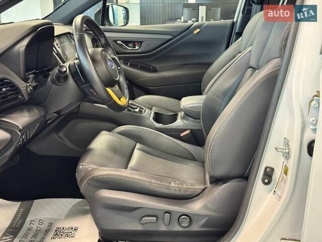 Білий Субару Аутбек, об'ємом двигуна 2.39 л та пробігом 75 тис. км за 29900 $, фото 22 на Automoto.ua