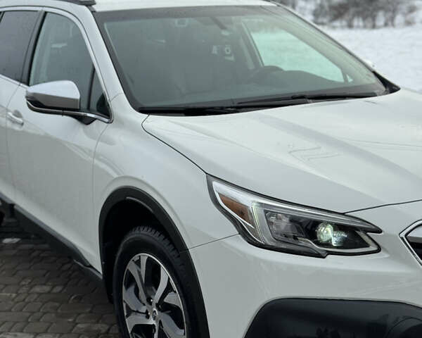 Білий Субару Аутбек, об'ємом двигуна 2.39 л та пробігом 88 тис. км за 32000 $, фото 13 на Automoto.ua