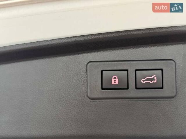 Білий Субару Аутбек, об'ємом двигуна 2.39 л та пробігом 75 тис. км за 29900 $, фото 49 на Automoto.ua