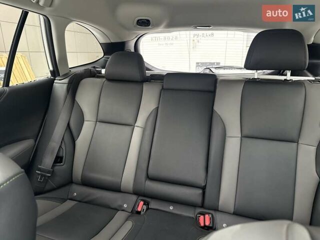 Білий Субару Аутбек, об'ємом двигуна 2.39 л та пробігом 47 тис. км за 27500 $, фото 25 на Automoto.ua