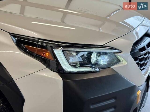 Білий Субару Аутбек, об'ємом двигуна 2.39 л та пробігом 75 тис. км за 29900 $, фото 10 на Automoto.ua