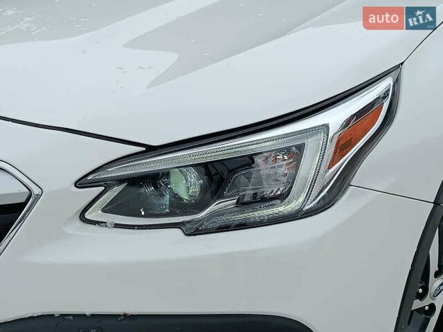 Білий Субару Аутбек, об'ємом двигуна 2.4 л та пробігом 88 тис. км за 27690 $, фото 11 на Automoto.ua