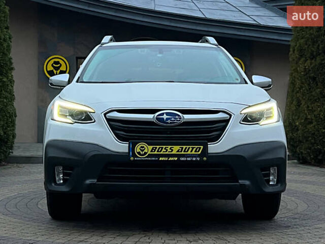 Белый Субару Аутбек, объемом двигателя 2.39 л и пробегом 88 тыс. км за 32900 $, фото 1 на Automoto.ua