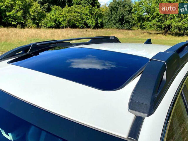 Белый Субару Аутбек, объемом двигателя 2.39 л и пробегом 41 тыс. км за 28000 $, фото 6 на Automoto.ua