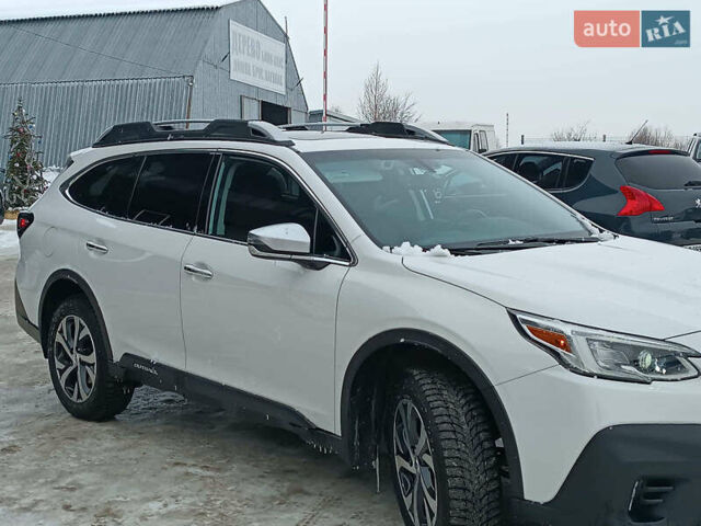 Білий Субару Аутбек, об'ємом двигуна 2.4 л та пробігом 88 тис. км за 27690 $, фото 4 на Automoto.ua