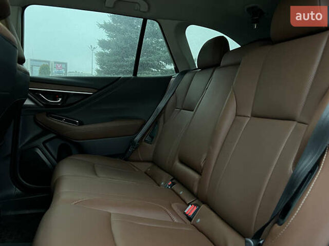 Белый Субару Аутбек, объемом двигателя 2.39 л и пробегом 88 тыс. км за 32900 $, фото 22 на Automoto.ua