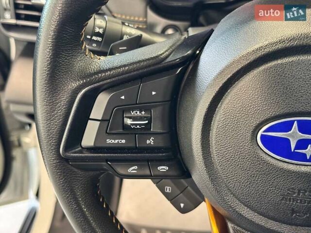 Білий Субару Аутбек, об'ємом двигуна 2.39 л та пробігом 75 тис. км за 29900 $, фото 20 на Automoto.ua