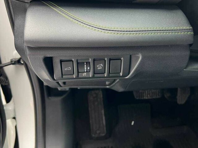 Белый Субару Аутбек, объемом двигателя 2.4 л и пробегом 47 тыс. км за 27500 $, фото 11 на Automoto.ua