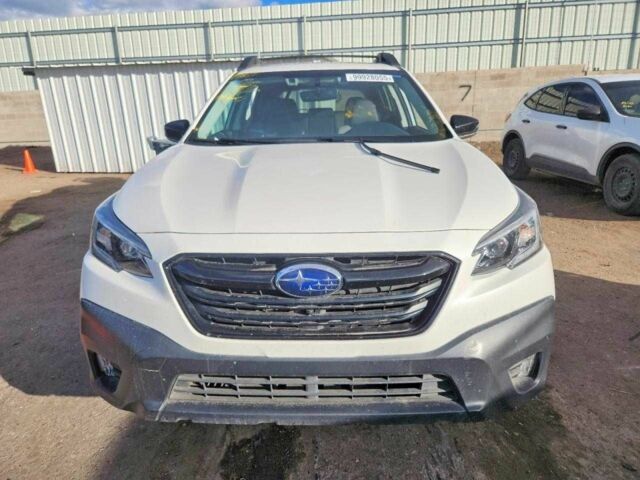 Белый Субару Аутбек, объемом двигателя 2.5 л и пробегом 48 тыс. км за 6500 $, фото 4 на Automoto.ua