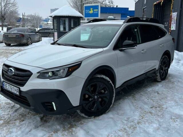 Белый Субару Аутбек, объемом двигателя 2.4 л и пробегом 47 тыс. км за 27500 $, фото 1 на Automoto.ua