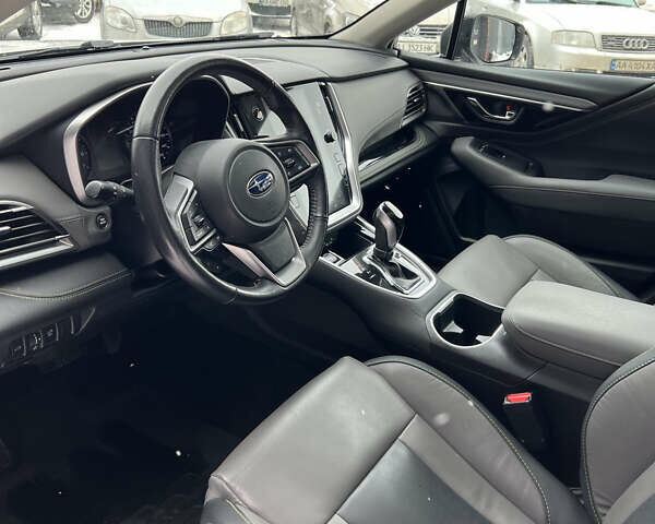 Білий Субару Аутбек, об'ємом двигуна 2.39 л та пробігом 47 тис. км за 27500 $, фото 12 на Automoto.ua