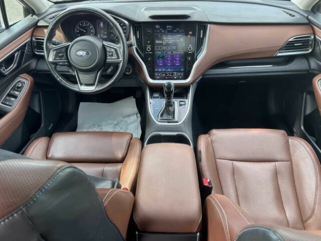 Білий Субару Аутбек, об'ємом двигуна 2.5 л та пробігом 27 тис. км за 19300 $, фото 8 на Automoto.ua