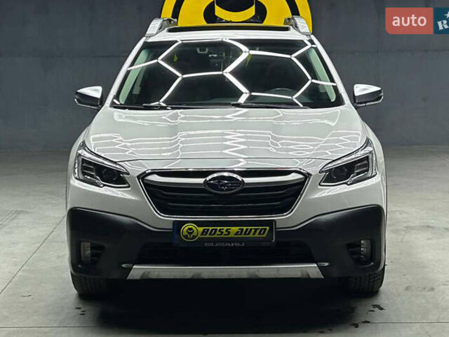Білий Субару Аутбек, об'ємом двигуна 2.39 л та пробігом 82 тис. км за 29000 $, фото 1 на Automoto.ua
