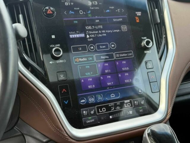 Білий Субару Аутбек, об'ємом двигуна 2.5 л та пробігом 27 тис. км за 19300 $, фото 9 на Automoto.ua