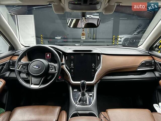 Білий Субару Аутбек, об'ємом двигуна 2.39 л та пробігом 82 тис. км за 29000 $, фото 12 на Automoto.ua