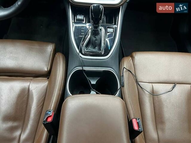 Білий Субару Аутбек, об'ємом двигуна 2.39 л та пробігом 82 тис. км за 29000 $, фото 16 на Automoto.ua