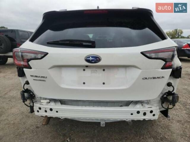 Білий Субару Аутбек, об'ємом двигуна 2.5 л та пробігом 73 тис. км за 15600 $, фото 5 на Automoto.ua