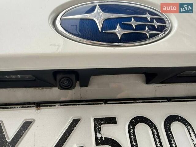 Белый Субару Аутбек, объемом двигателя 2.5 л и пробегом 28 тыс. км за 27000 $, фото 13 на Automoto.ua