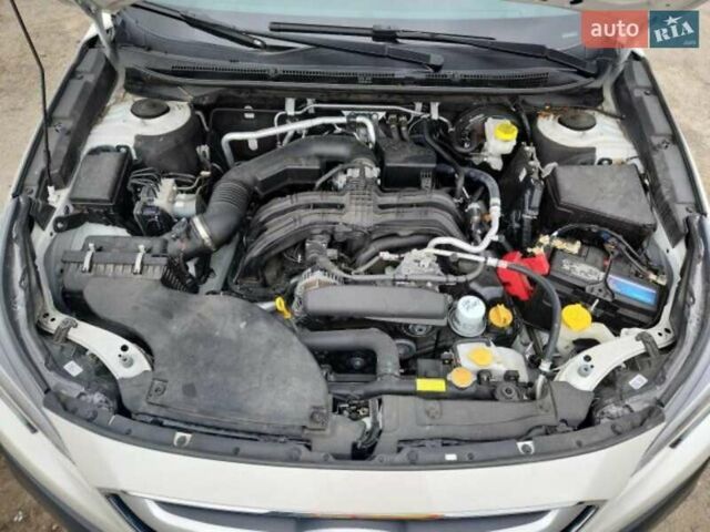 Білий Субару Аутбек, об'ємом двигуна 2.5 л та пробігом 73 тис. км за 15600 $, фото 7 на Automoto.ua