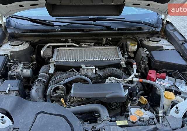 Белый Субару Аутбек, объемом двигателя 2.39 л и пробегом 80 тыс. км за 29000 $, фото 16 на Automoto.ua