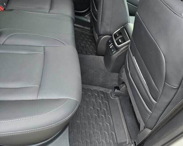 Белый Субару Аутбек, объемом двигателя 2.4 л и пробегом 33 тыс. км за 33000 $, фото 25 на Automoto.ua