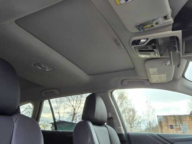 Белый Субару Аутбек, объемом двигателя 2.4 л и пробегом 33 тыс. км за 33500 $, фото 11 на Automoto.ua