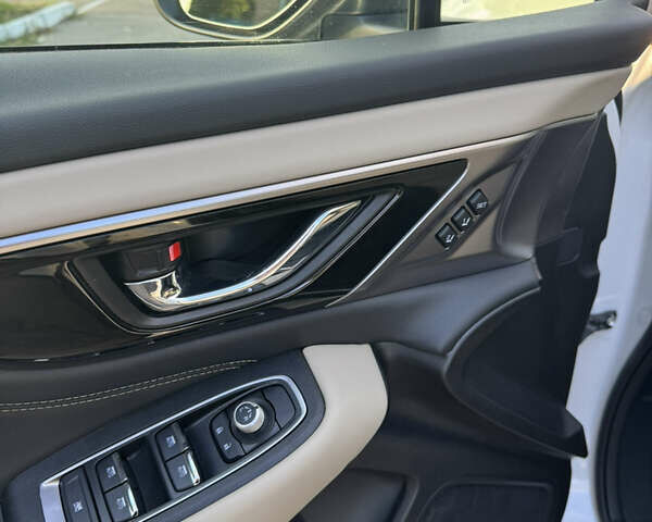 Білий Субару Аутбек, об'ємом двигуна 2.39 л та пробігом 17 тис. км за 29999 $, фото 16 на Automoto.ua