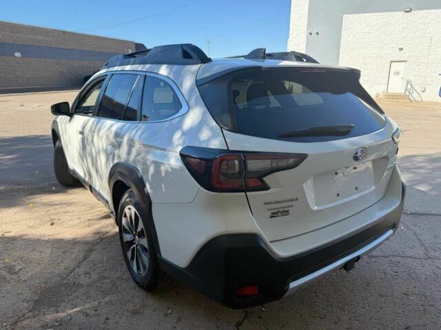 Білий Субару Аутбек, об'ємом двигуна 2.5 л та пробігом 19 тис. км за 12360 $, фото 6 на Automoto.ua