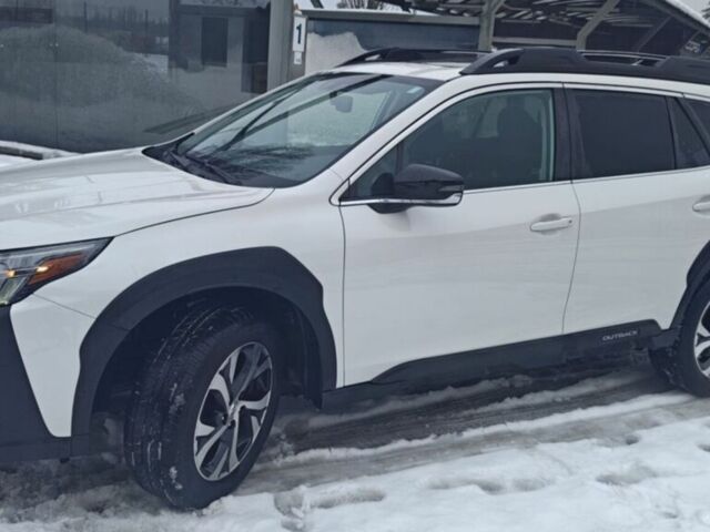 Білий Субару Аутбек, об'ємом двигуна 2.5 л та пробігом 39 тис. км за 26200 $, фото 3 на Automoto.ua
