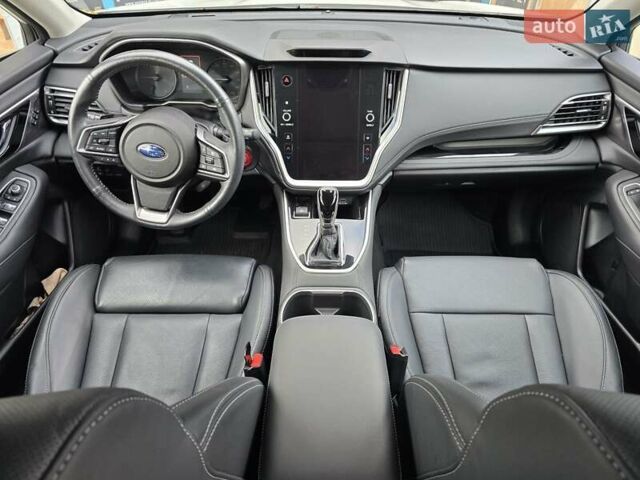 Белый Субару Аутбек, объемом двигателя 2.4 л и пробегом 33 тыс. км за 33500 $, фото 14 на Automoto.ua