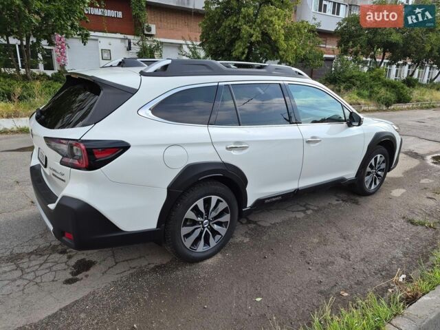 Білий Субару Аутбек, об'ємом двигуна 2.4 л та пробігом 90 тис. км за 27500 $, фото 26 на Automoto.ua