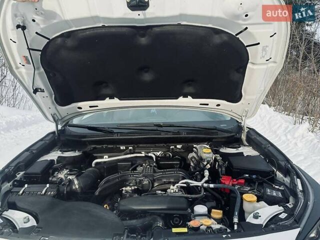 Белый Субару Аутбек, объемом двигателя 2.5 л и пробегом 23 тыс. км за 27400 $, фото 14 на Automoto.ua