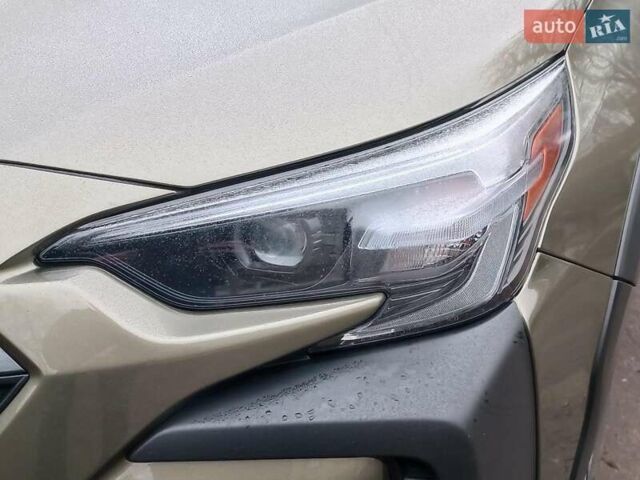 Белый Субару Аутбек, объемом двигателя 2.5 л и пробегом 75 тыс. км за 28990 $, фото 6 на Automoto.ua