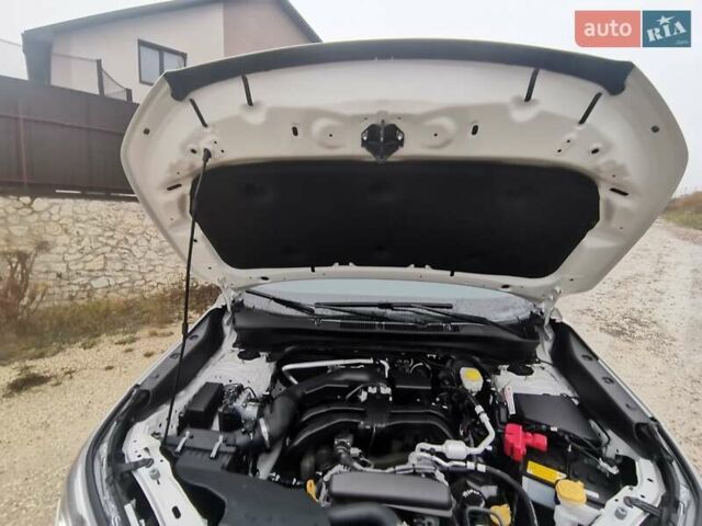 Білий Субару Аутбек, об'ємом двигуна 2.5 л та пробігом 20 тис. км за 27999 $, фото 25 на Automoto.ua