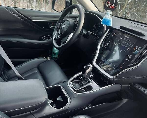 Белый Субару Аутбек, объемом двигателя 2.5 л и пробегом 23 тыс. км за 27400 $, фото 9 на Automoto.ua