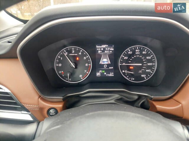 Белый Субару Аутбек, объемом двигателя 2.5 л и пробегом 8 тыс. км за 34000 $, фото 4 на Automoto.ua