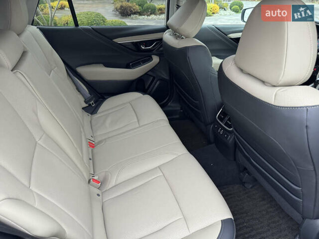 Белый Субару Аутбек, объемом двигателя 2.5 л и пробегом 7 тыс. км за 28800 $, фото 15 на Automoto.ua