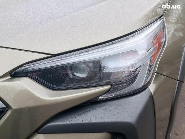 Білий Субару Аутбек, об'ємом двигуна 2.5 л та пробігом 75 тис. км за 28990 $, фото 6 на Automoto.ua